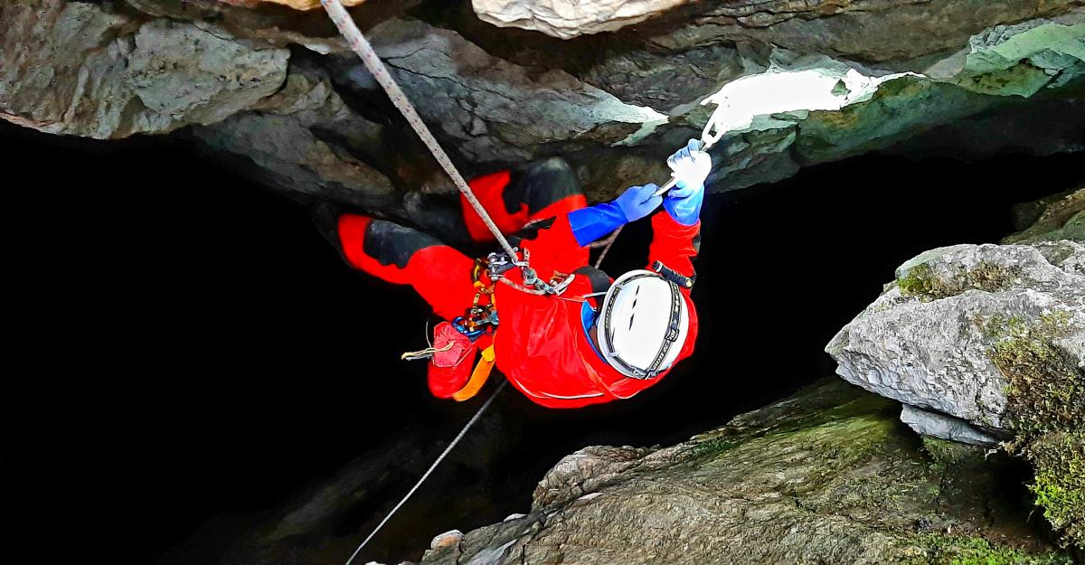 Jaskinia Pod Wantą - wyjście kursowe